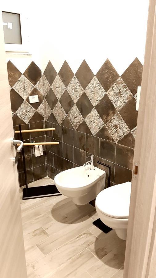 Domo In Terranoa, Old Town Apartment Olbia Ngoại thất bức ảnh