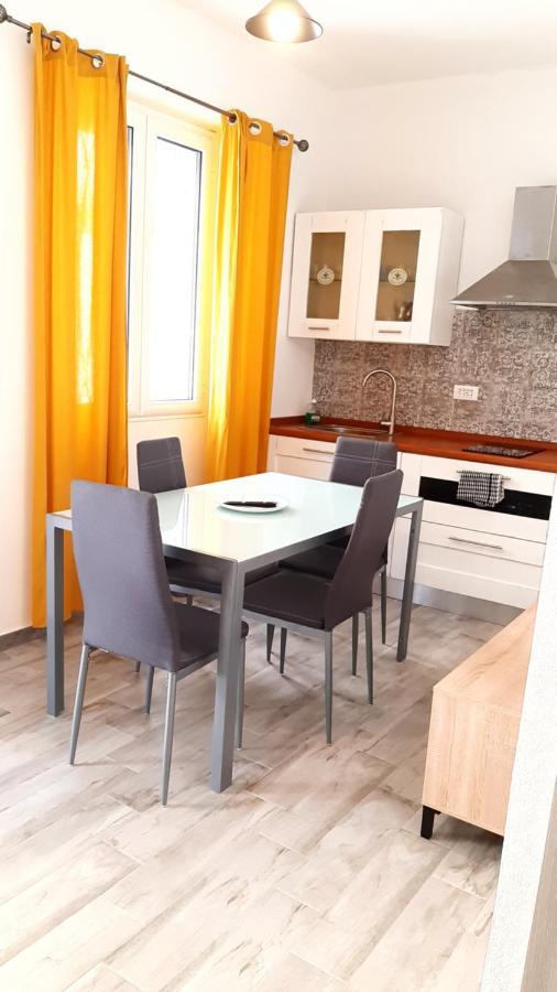 Domo In Terranoa, Old Town Apartment Olbia Ngoại thất bức ảnh